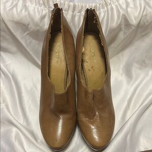 Nine West Brown Heeled Boots with Classic Silhouette